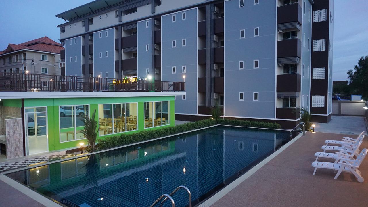 Gold Airport Suites Бангкок Екстер'єр фото