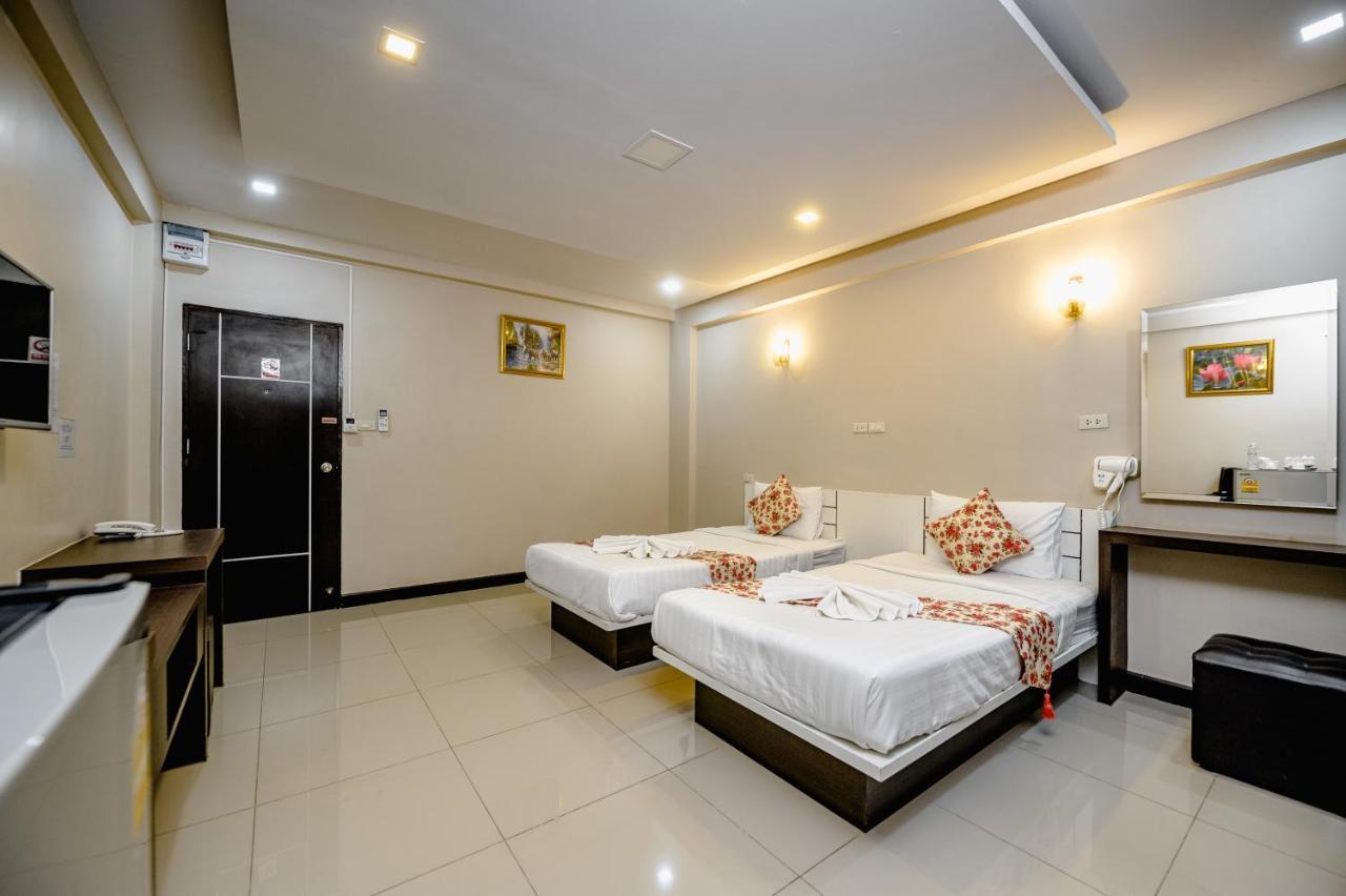 Gold Airport Suites Бангкок Екстер'єр фото